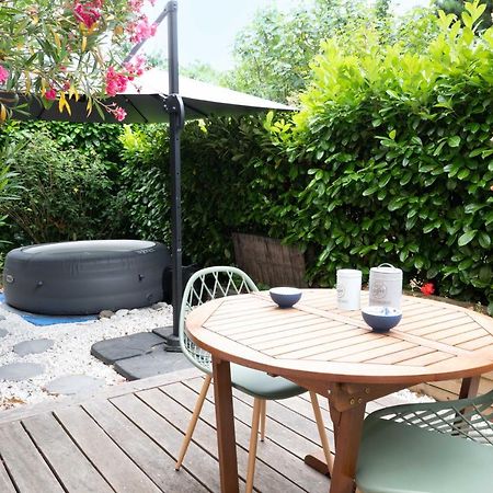 Ideal Couple Jacuzzi Et Jolie Cour Interieure Toulouse Eksteriør billede